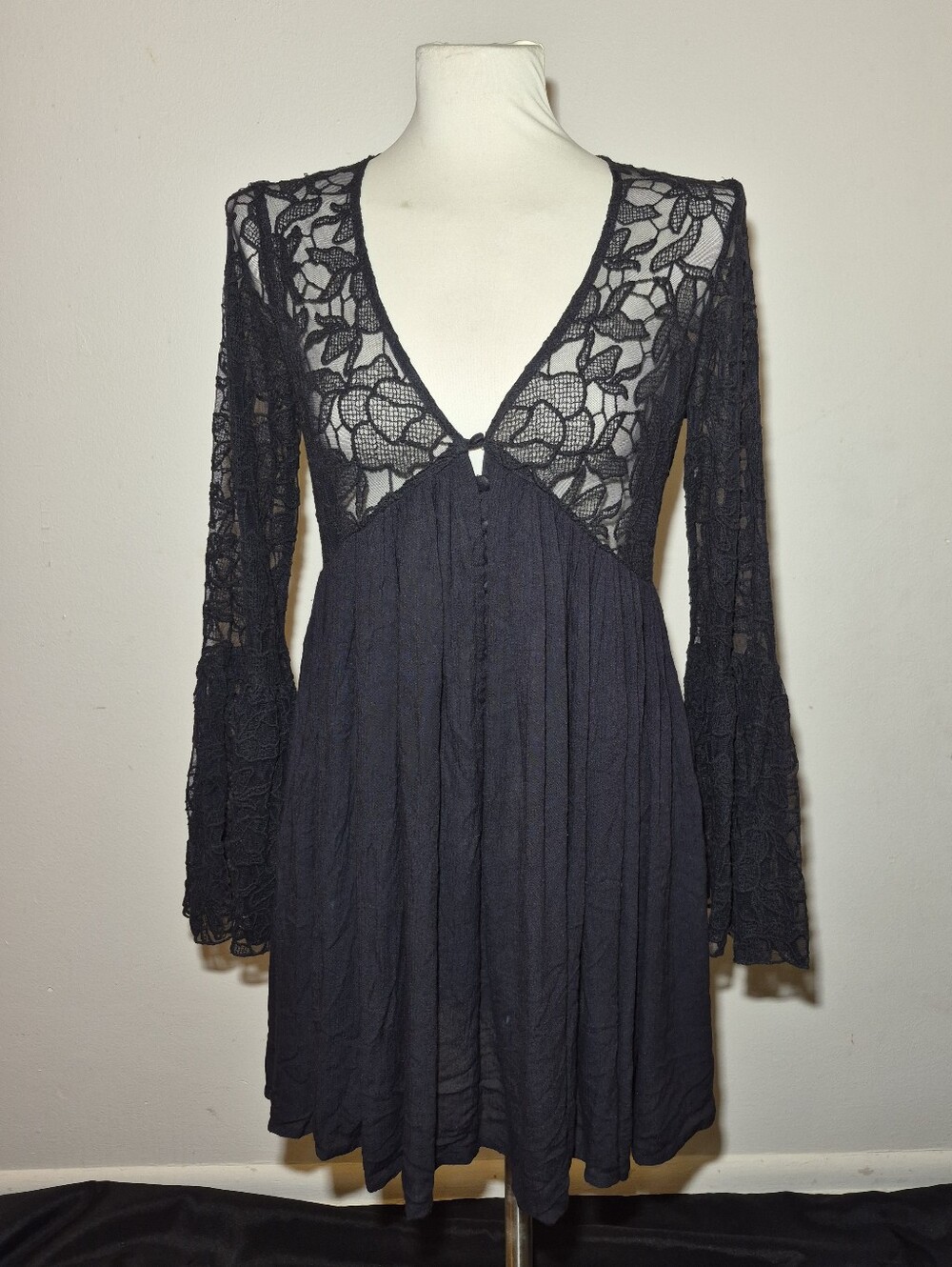 S) Free People GYPSY Mini Dress Lace Bell Sleeves Gauze Skirt